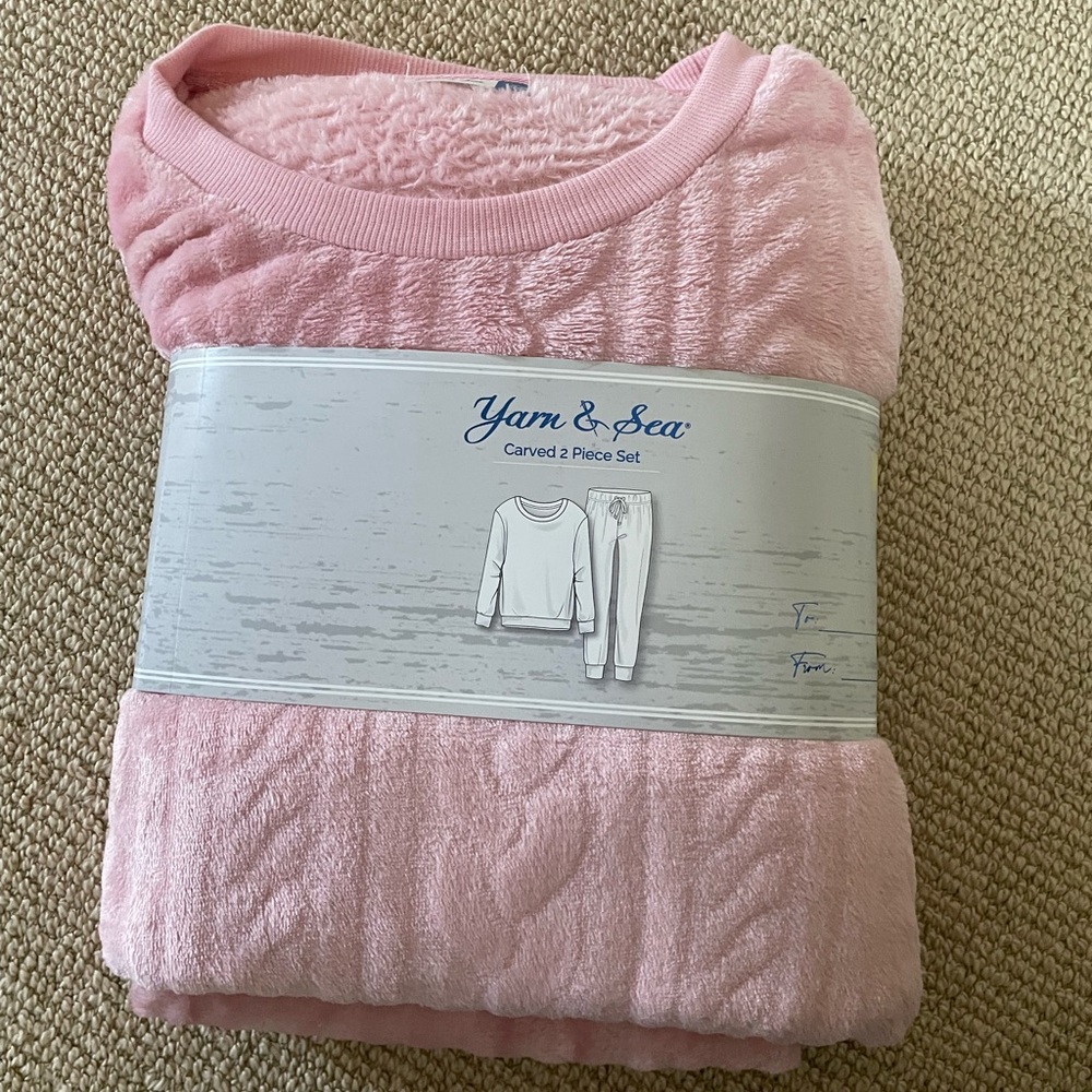NWT Soft Pajama Set - Pink 2 Piece